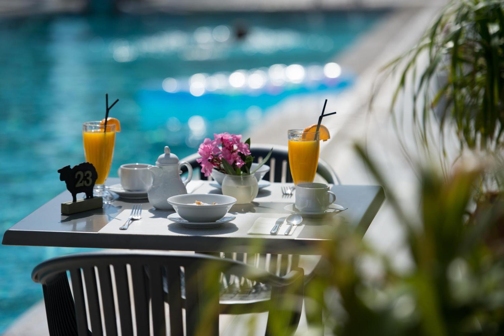 Sundance Apartments & Suites Hersonissos  Bagian luar foto